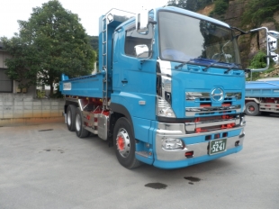 画像：新型ダンプ10トン車増車しました。1