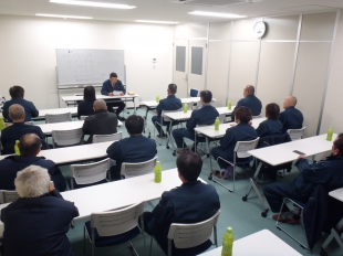 画像：12/12社内安全会議開催2