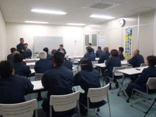 画像：平成２８年４月度社内安全会議開催3