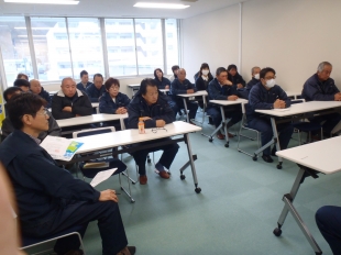 画像：平成２８年１２月社内安全会議開催3